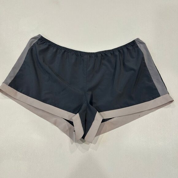 Victoria sercet Gray Colorblock Athletic Running Shorts Women’s Medium - Picture 1 of 8